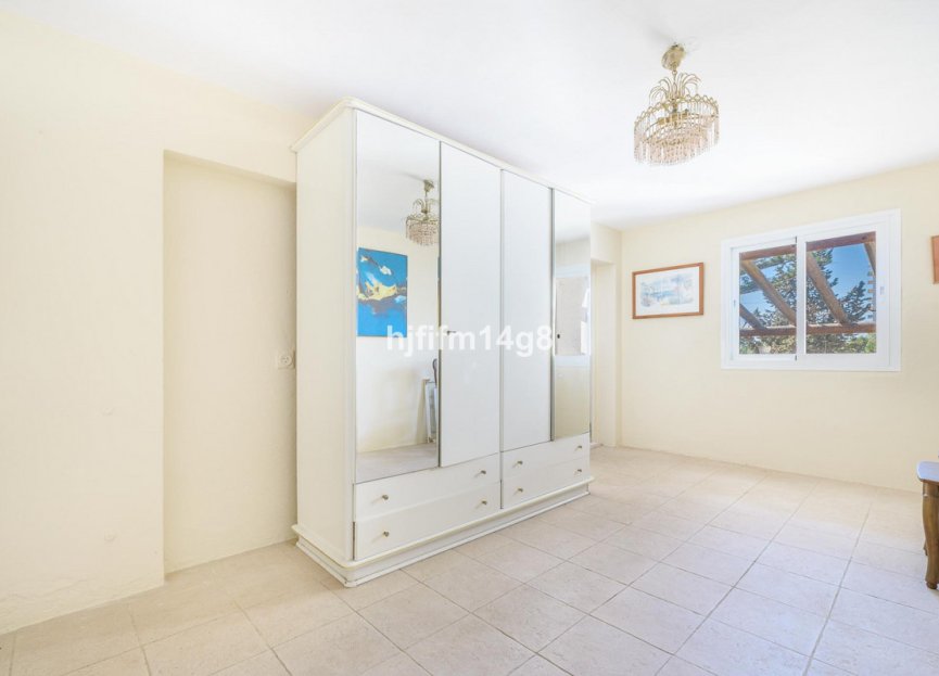 Reventa - House - Detached Villa - Marbella - Nueva Andalucia