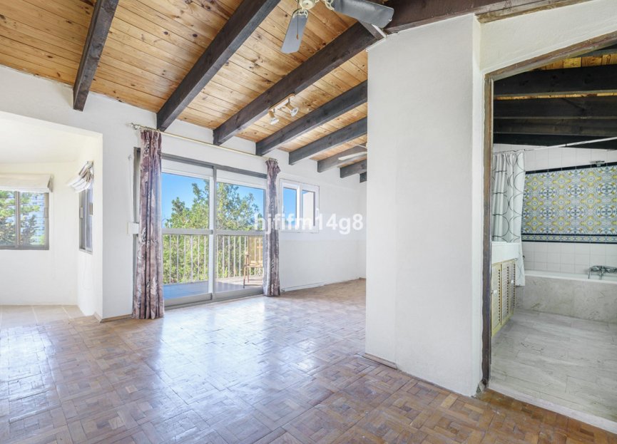 Reventa - House - Detached Villa - Marbella - Nueva Andalucia