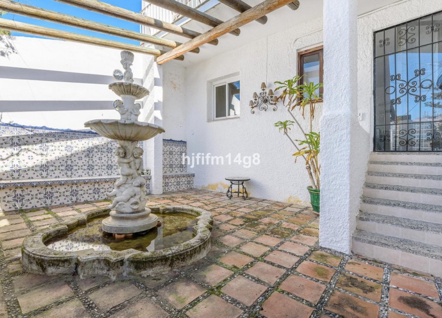 Reventa - House - Detached Villa - Marbella - Nueva Andalucia