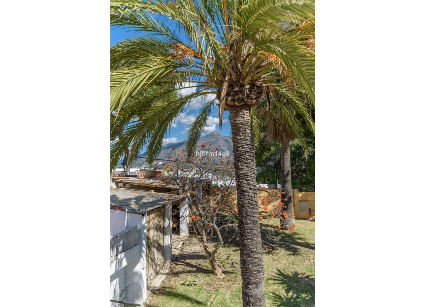 Reventa - House - Detached Villa - Marbella - Nueva Andalucia