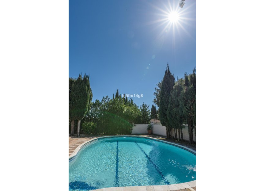 Reventa - House - Detached Villa - Marbella - Nueva Andalucia
