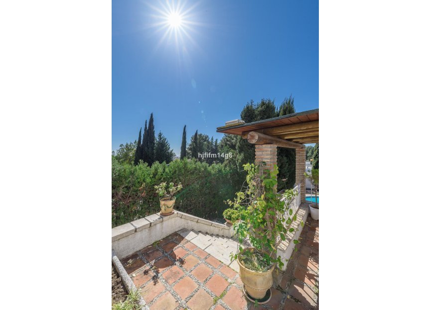 Reventa - House - Detached Villa - Marbella - Nueva Andalucia