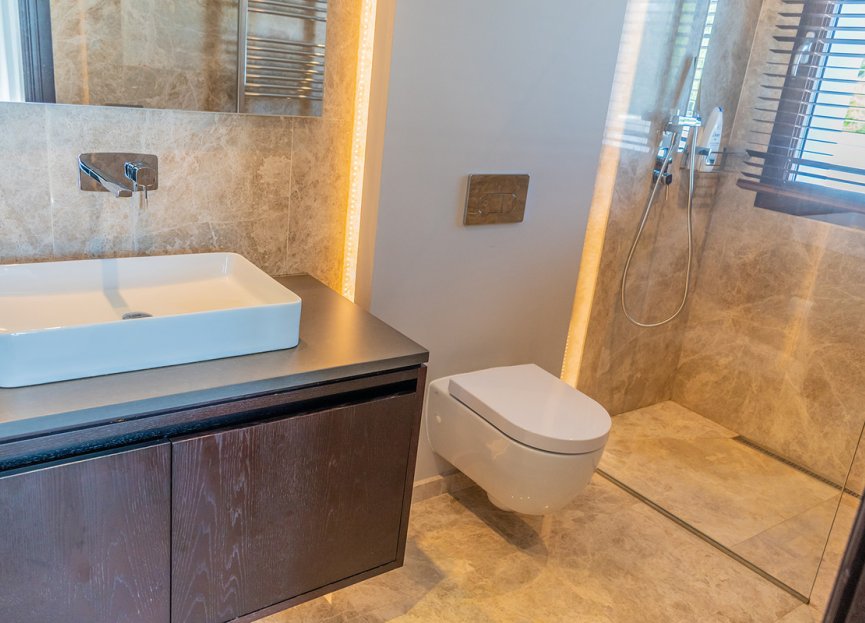 Resale - House - Detached Villa - Marbella - Guadalmina Alta