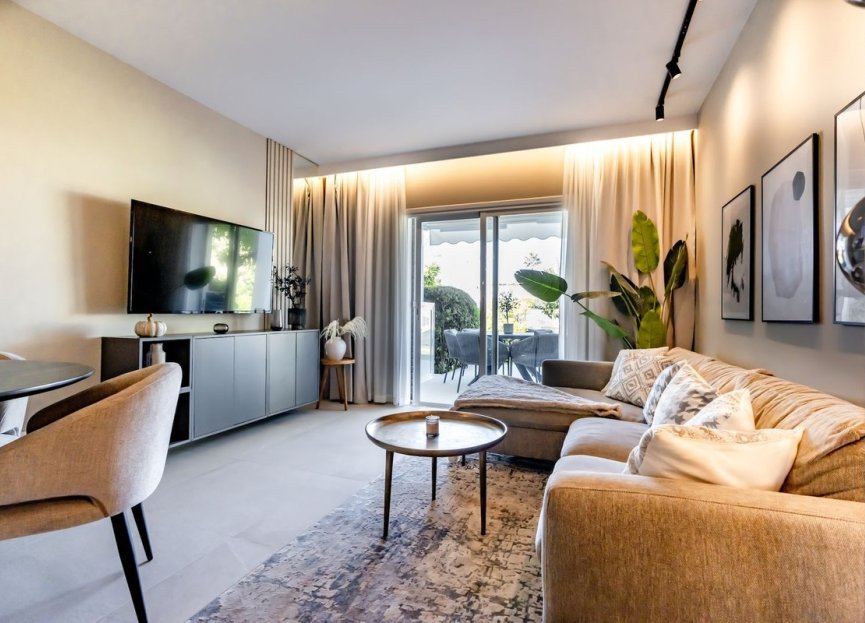 Resale - Ground floor apartment - Marbella - Nueva Andalucia