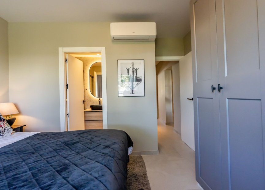 Resale - Ground floor apartment - Marbella - Nueva Andalucia