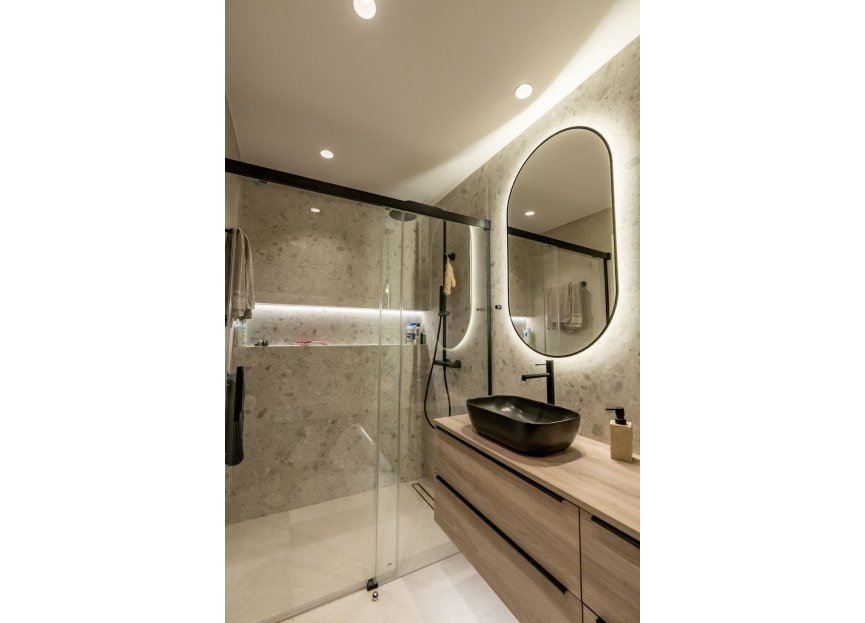 Resale - Ground floor apartment - Marbella - Nueva Andalucia