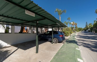 Resale - Ground floor apartment - Marbella - Nueva Andalucia