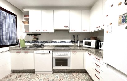 Resale - Ground floor apartment - Marbella - Los Monteros