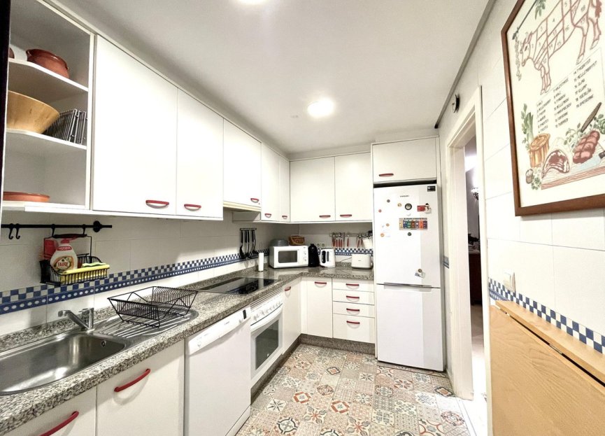 Resale - Ground floor apartment - Marbella - Los Monteros