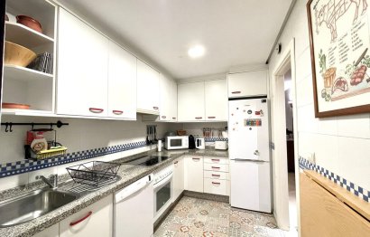 Resale - Ground floor apartment - Marbella - Los Monteros