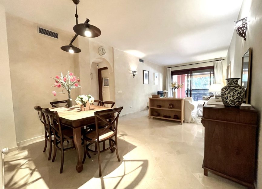 Resale - Ground floor apartment - Marbella - Los Monteros