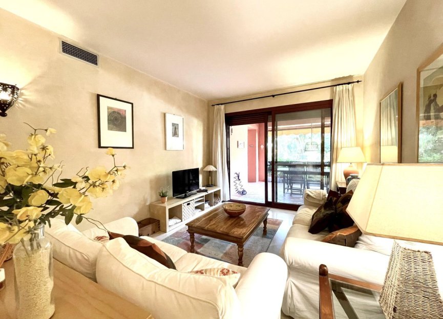 Resale - Ground floor apartment - Marbella - Los Monteros