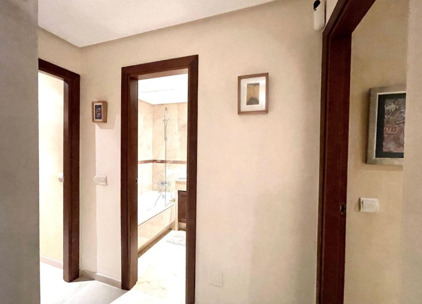 Resale - Ground floor apartment - Marbella - Los Monteros