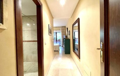 Resale - Ground floor apartment - Marbella - Los Monteros