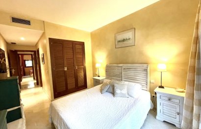 Resale - Ground floor apartment - Marbella - Los Monteros