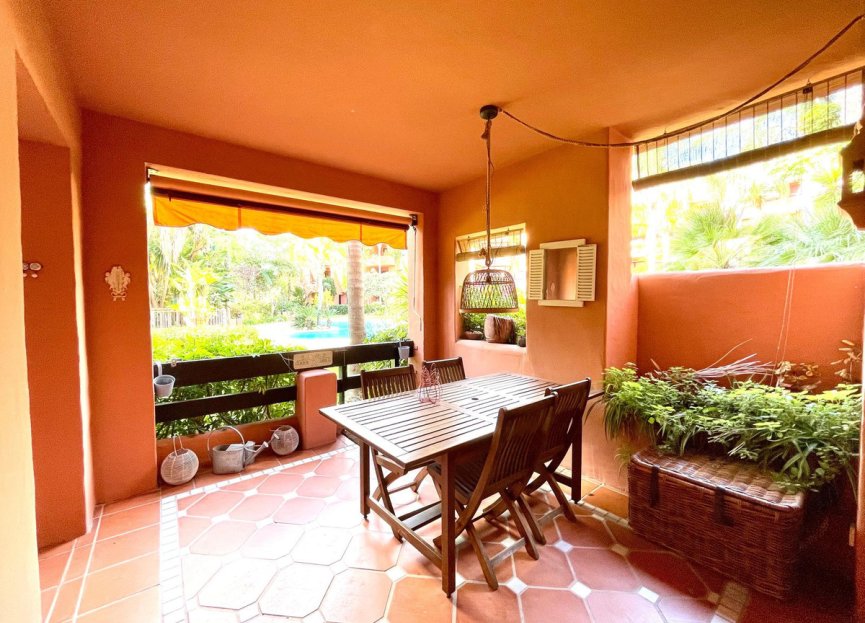 Resale - Ground floor apartment - Marbella - Los Monteros