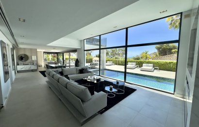 Resale - House - Detached Villa - Marbella - Los Monteros