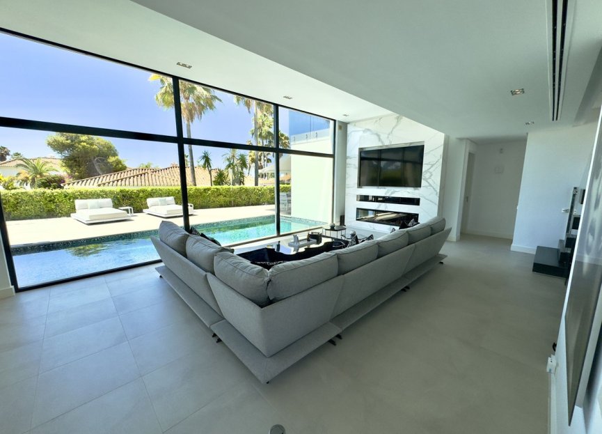 Resale - House - Detached Villa - Marbella - Los Monteros
