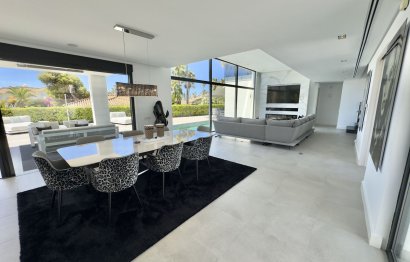 Resale - House - Detached Villa - Marbella - Los Monteros