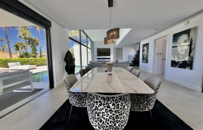 Resale - House - Detached Villa - Marbella - Los Monteros