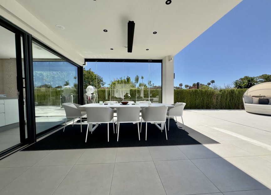 Resale - House - Detached Villa - Marbella - Los Monteros