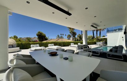 Resale - House - Detached Villa - Marbella - Los Monteros