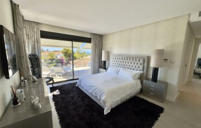 Resale - House - Detached Villa - Marbella - Los Monteros