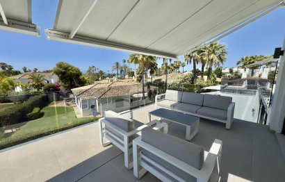 Resale - House - Detached Villa - Marbella - Los Monteros