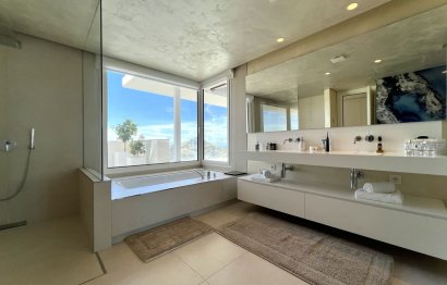 Resale - Apartment - Penthouse - Marbella - Marbella Centro