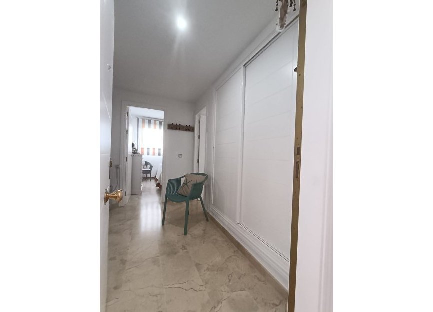 Reventa - Apartment - Middle Floor Apartment - Estepona - Estepona Centro