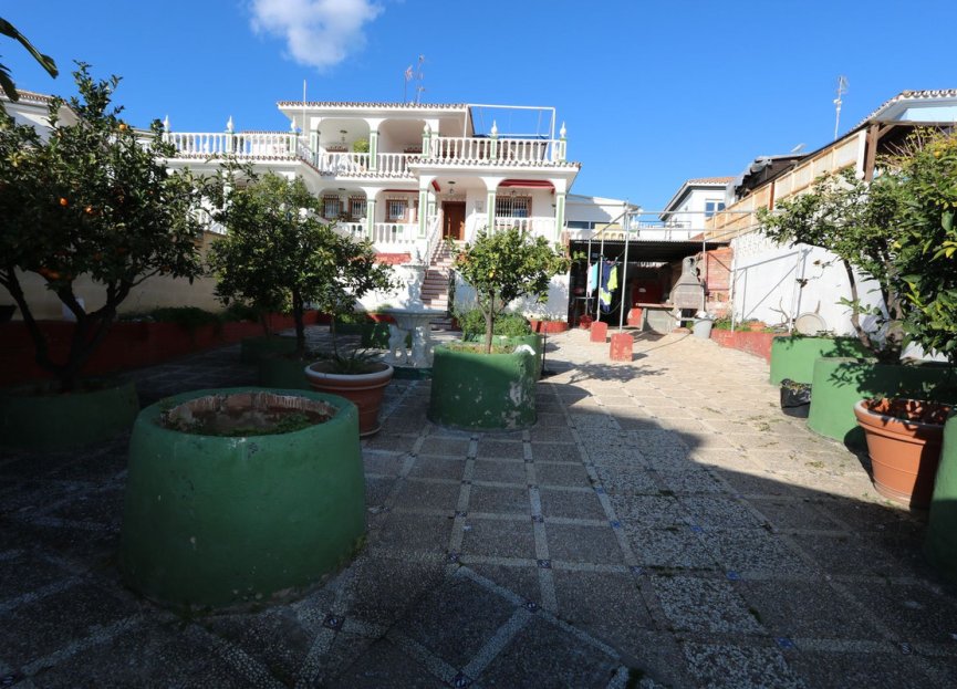 Resale - House - Semi-Detached House - Marbella - Marbella Centro