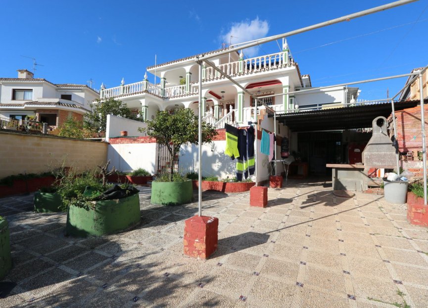 Resale - House - Semi-Detached House - Marbella - Marbella Centro