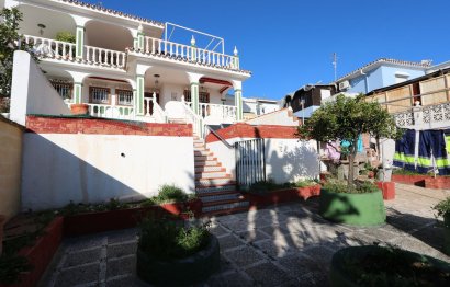 Resale - House - Semi-Detached House - Marbella - Marbella Centro