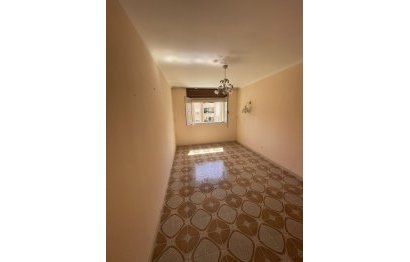 Resale - Apartment - Middle Floor Apartment - Marbella - Marbella Centro