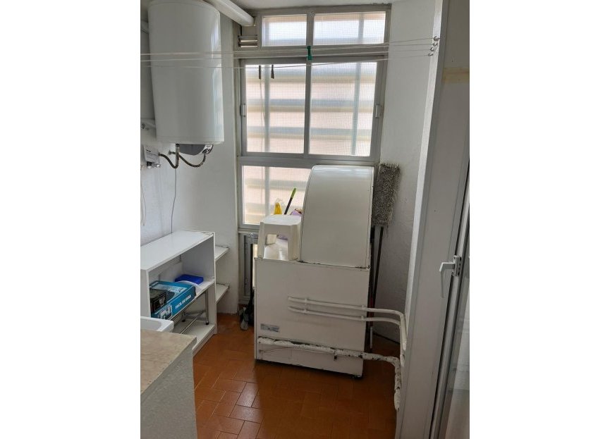 Resale - Apartment - Middle Floor Apartment - Marbella - Marbella Centro