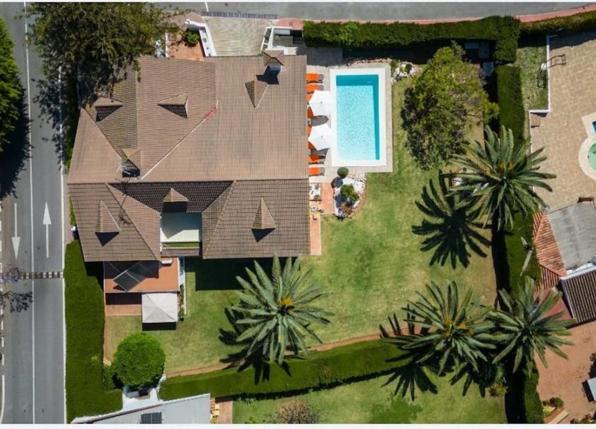 Resale - House - Detached Villa - Marbella - Marbella Centro