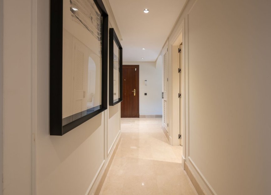 Resale - Ground floor apartment - Marbella - Aloha