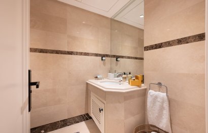 Resale - Ground floor apartment - Marbella - Aloha