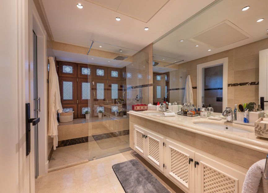 Resale - Ground floor apartment - Marbella - Aloha