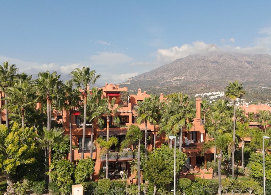 Resale - Ground floor apartment - Marbella - Aloha
