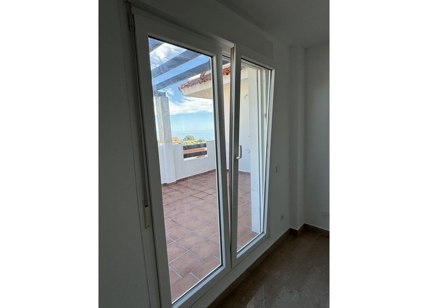 Resale - Apartment - Penthouse - Manilva - La Duquesa