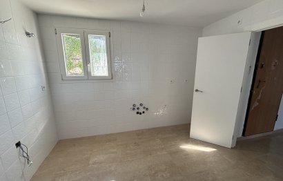 Resale - Apartment - Penthouse - Manilva - La Duquesa