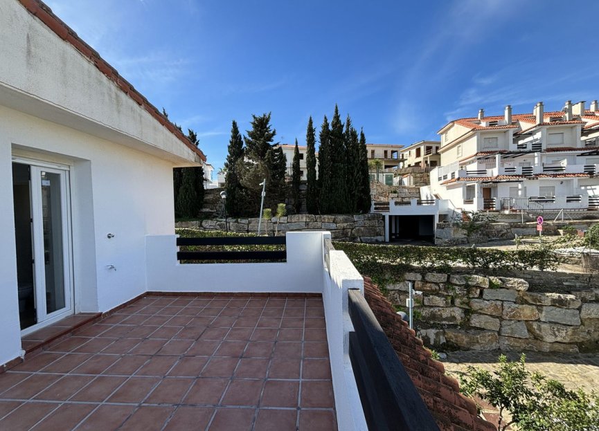 Resale - Apartment - Penthouse - Manilva - La Duquesa