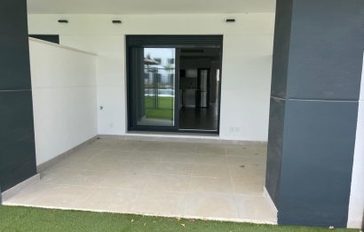 Resale - Ground floor apartment - Estepona - Estepona Centro