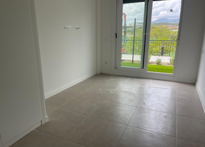 Resale - Ground floor apartment - Estepona - Estepona Centro