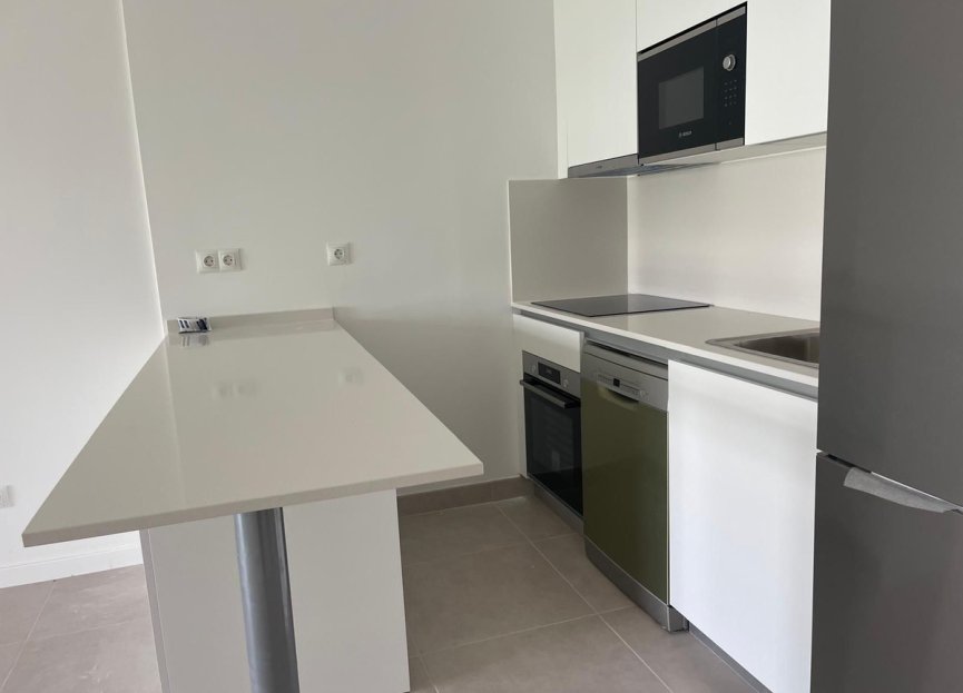 Resale - Ground floor apartment - Estepona - Estepona Centro