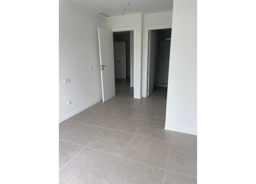 Resale - Ground floor apartment - Estepona - Estepona Centro