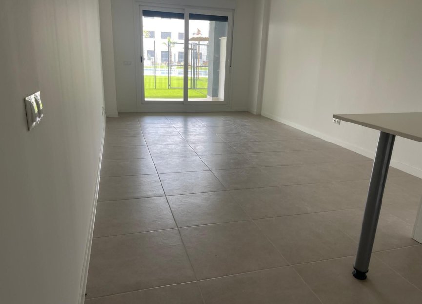 Resale - Ground floor apartment - Estepona - Estepona Centro