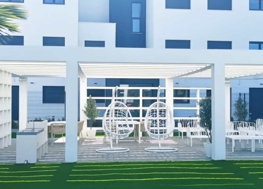 Resale - Ground floor apartment - Estepona - Estepona Centro