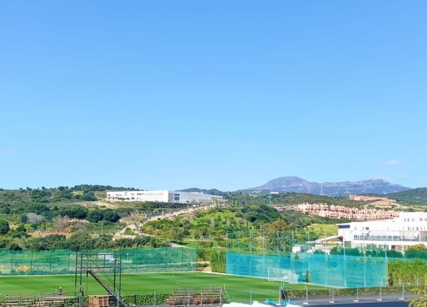 Resale - Ground floor apartment - Estepona - Estepona Centro